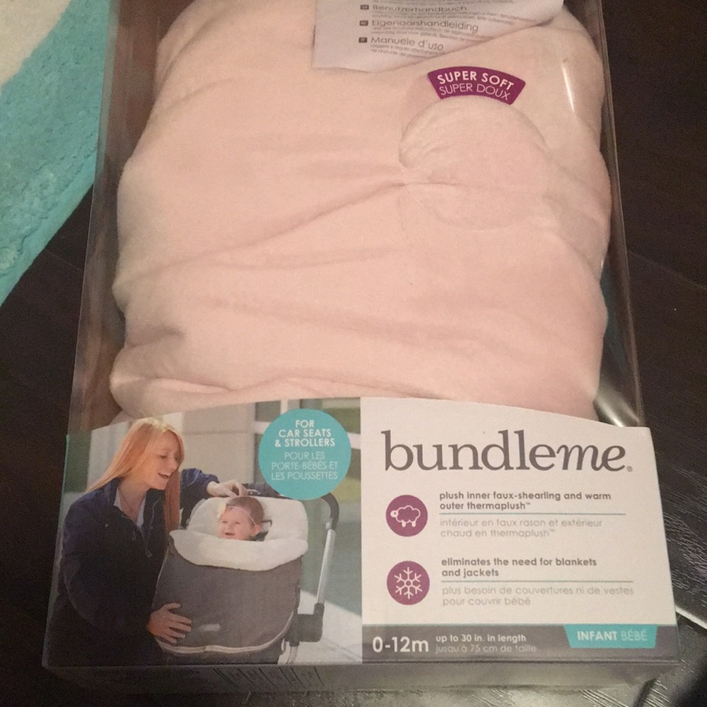 New JJ Ce bundle me for car seat or stroller